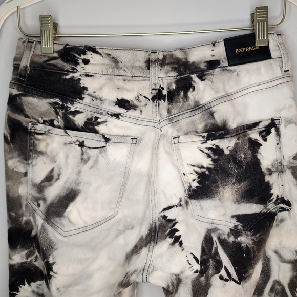 Express Black and Bleach Jeans - Picture 2 of 4